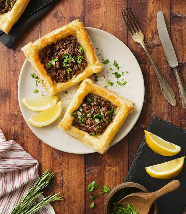 Placek z mięsem w stylu japońskim