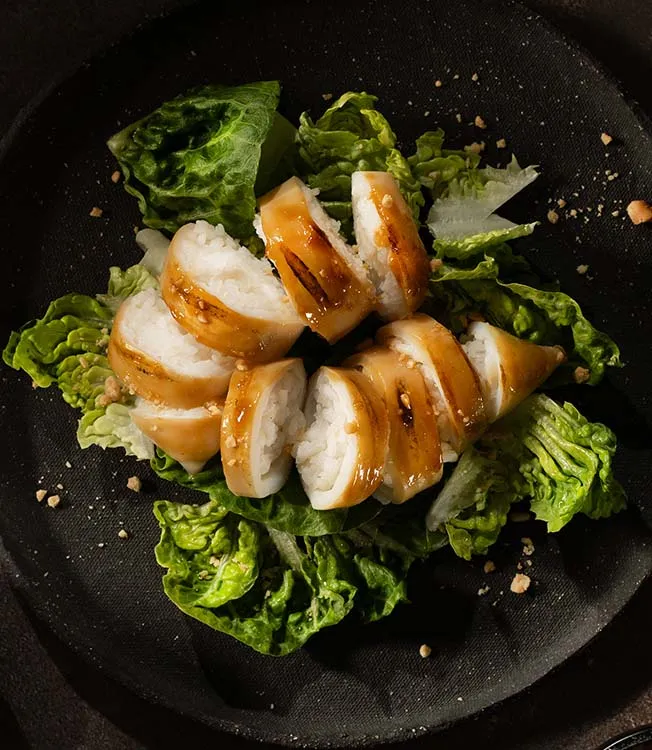 Kalmary teriyaki nadziewane ryżem sushi