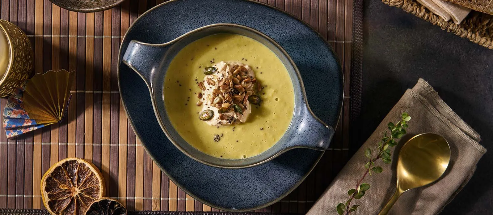 Zupa krem z kukurydzy z chrupiącymi ziarnami