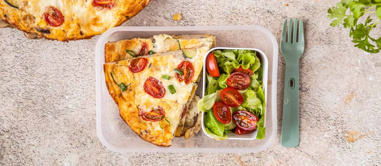Frittata z indykiem i warzywami