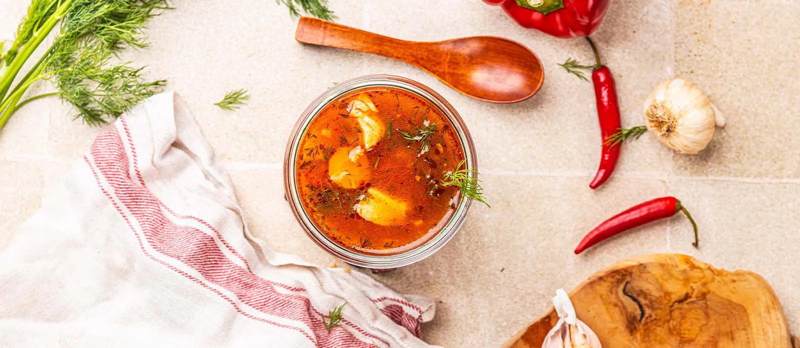 Zupa rybna z papryką i ziemniakami