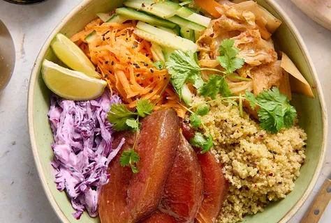 Ceviche à la łosoś z arbuzem i komosą ryżową
