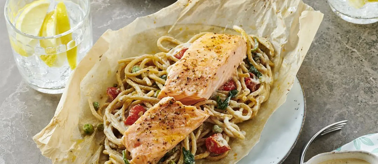 Rolada drożdżowa z kapustą kiszoną i grzybami